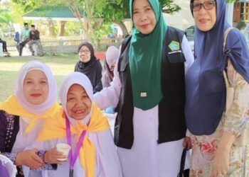 Kisah Haru Nursadek Musa Tukang Sapu Jalan di Ternate, Berangkat Haji Setelah 17 Tahun Menabung