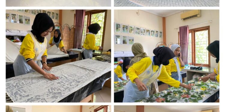20 Peserta Karang Taruna Halteng Pelatihan Tenun Kain Berbahan Alam Ecoprint