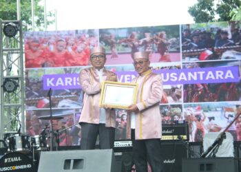 Kasrem 152/Baabullah Hadiri Pembukaan Festival Kora-Kora KEN 2025 di Ternate