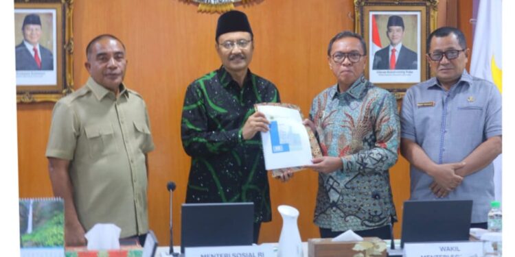 Bahas Bansos dan Penguatan Sekolah Rakyat, Mensos Apresiasi Pemkab Halteng