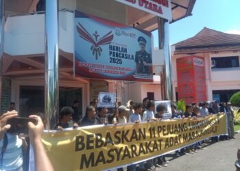 FPUD Malut Geruduk Kejati, Minta Bebaskan 11 Warga Adat Maba – Sangaji