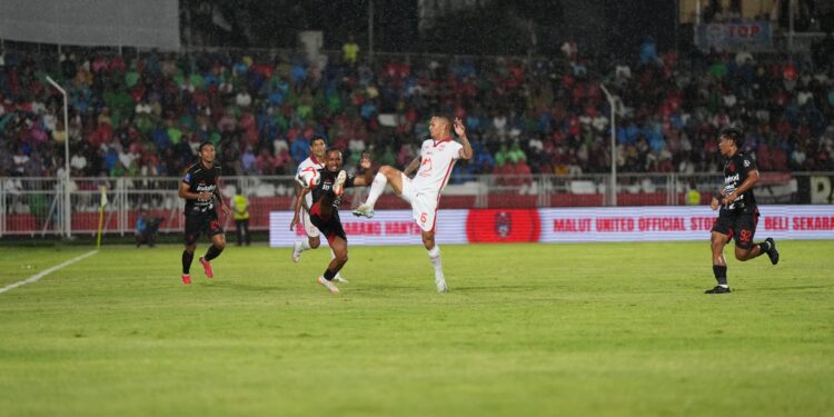 Skor 3-3, Malut United Gagalkan Kemenangan Bali United di menit terakhir