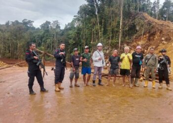 Lahan Warga Tak Kunjung Dibayar, Akses Jalan PT Darma Rosadi Dua, Halteng, Diblokir