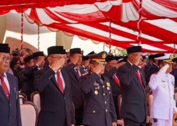 Kanwil Kemenkum Malut Hadiri Upacara HUT ke-80 RI di Sofifi