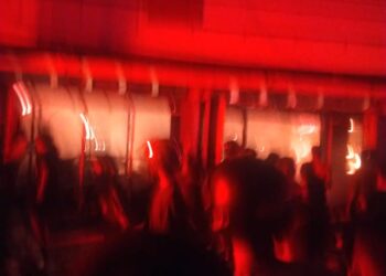 Satu Unit Toko dan Tiga Rumah di Weda Terbakar