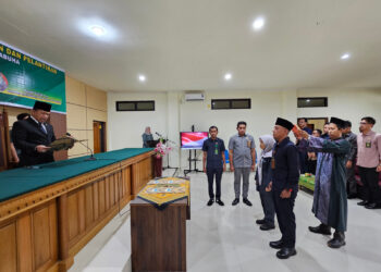 Ketua PN Labuha Lantik Pejabat Struktural Kesekretariatan