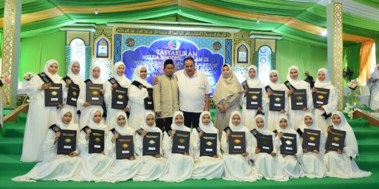 Sejak 2003, Haji Robert Konsisten Membina Ribuan Santri Penghafal Qur’an