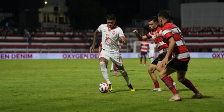 Ciro Alves Hattrick Saat Malut United Tumbangkan Madura United 4-1