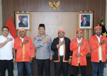 Kapolda Malut Terima Silaturahmi Pengurus Suku Wayoli Halbar