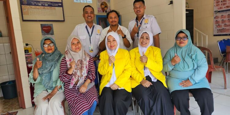 Screening Kesehatan Lansia Bersama Residensi Komunitas Fakultas Ilmu Keperawatan Universitas Indonesia