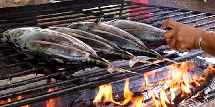 Ikan Asar dari Kampung Bright Gas, Resep Olahan Ikan Andalan Mama-Mama di Kota Jayapura
