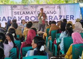 Duta Besar Australia Berdialog tentang Kepemimpinan Perempuan dengan Sekolah Perempuan di Pulau Morotai