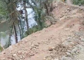 Aktivitas Galian C di Sungai Ake Toniku Diduga Tanpa Izin, Warga Geram