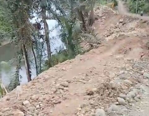 Aktivitas Galian C di Sungai Ake Toniku Diduga Tanpa Izin, Warga Geram
