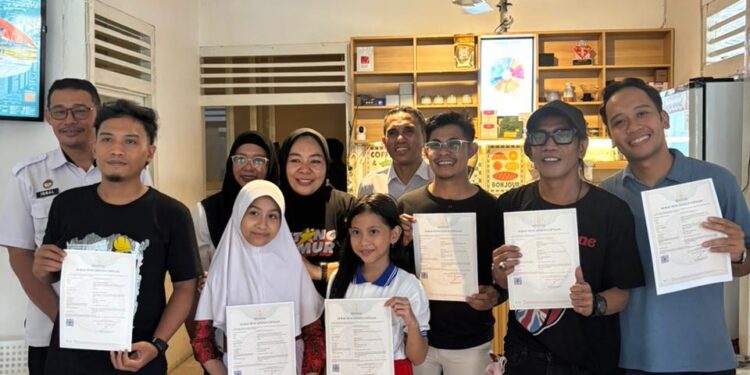 Pemprov Malut Resmi Lindungi Semua Lagu Musisi Timur—Termasuk Hits Toton Kribo!