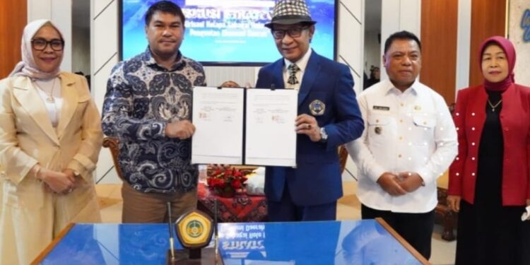 Kadis Kominfo Halut Teken Kerja Sama dengan Unitomo