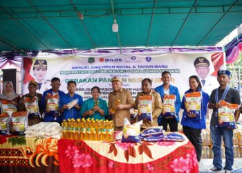 Suka Cita Pangan Murah Sambangi Warga Galala