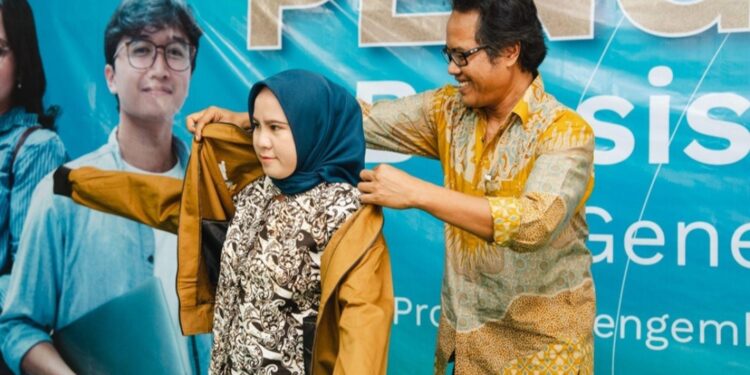 100 Mahasiswa Pulau Obi Peroleh Beasiswa Kuliah dari Harita Nickel