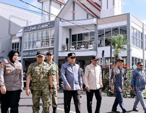 Kapolres Ternate Bersama Forkopimda Tinjau Gereja dan Pos Pengamanan