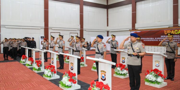 Kapolda Malut Pimpin Sertijab dan Pelantikan Sejumlah PJU