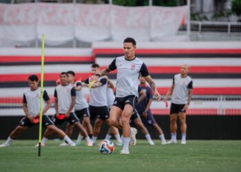 Angulo: Malut United Tetap Fokus Hadapi PSBS Biak