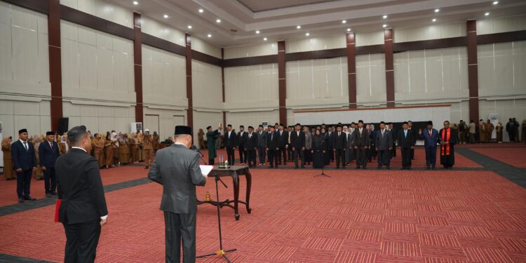 Pelantikan 54 Pejabat Eselon III-IV: Spirit Baru di Tubuh Pemprov Malut