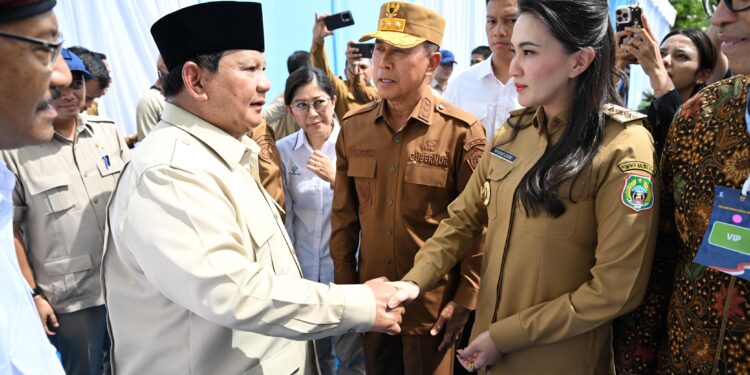 Hadiri Peresmian Nasional 166 Sekolah Rakyat, Sherly Tegaskan Komitmen Membangun SDM Malut