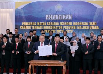 Wagub Malut Tekankan Pentingnya Kemitraan dalam Pembangunan Ekonomi Pada Pelantikan Pengurus ISEI Cabang Ternate