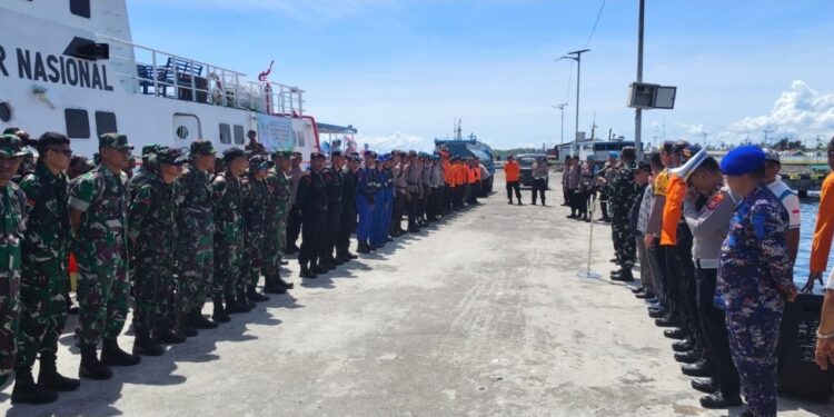 Pemda Halut Lepas Personel Gabungan serta Bantuan Logistik ke Loloda Utara
