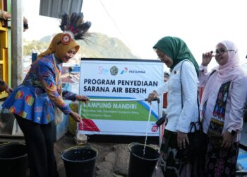 SERUNI KMP, Kementerian ESDM, dan Pertamina Dorong Program Penyediaan Sarana Air Bersih Sampai ke Perbatasan Papua
