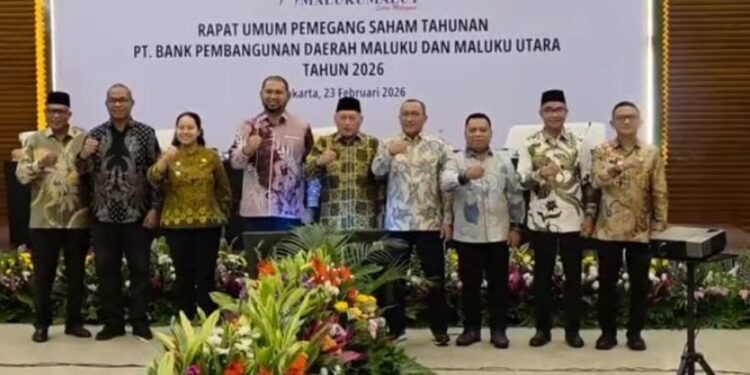 Bupati Halmahera Utara Hadiri RUPS Bank Maluku-Malut
