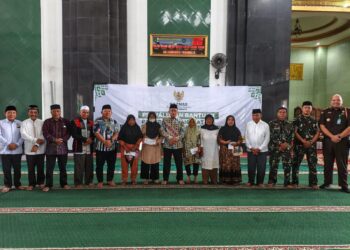 Walikota Serahkan Bantuan Baznas untuk Keluarga Kurang Mampu