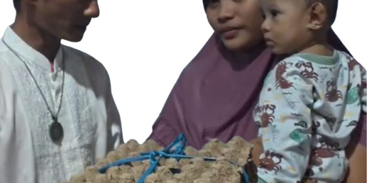 GENTING untuk Keluarga Berisiko Stunting di Tidore, BKKBN Malut Salurkan Bantuan