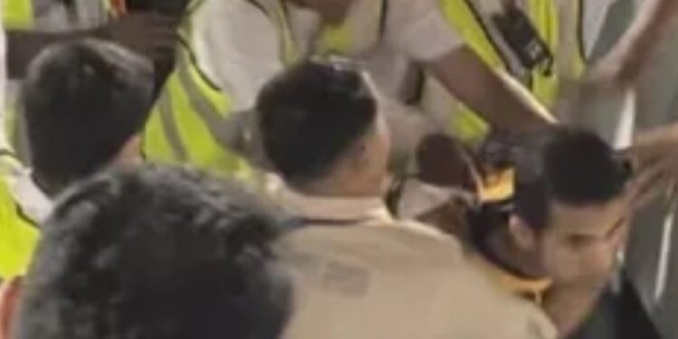 Wartawan Diintimidasi Oknum Official Malut United Usai Laga di Stadion Gelora Kie Raha